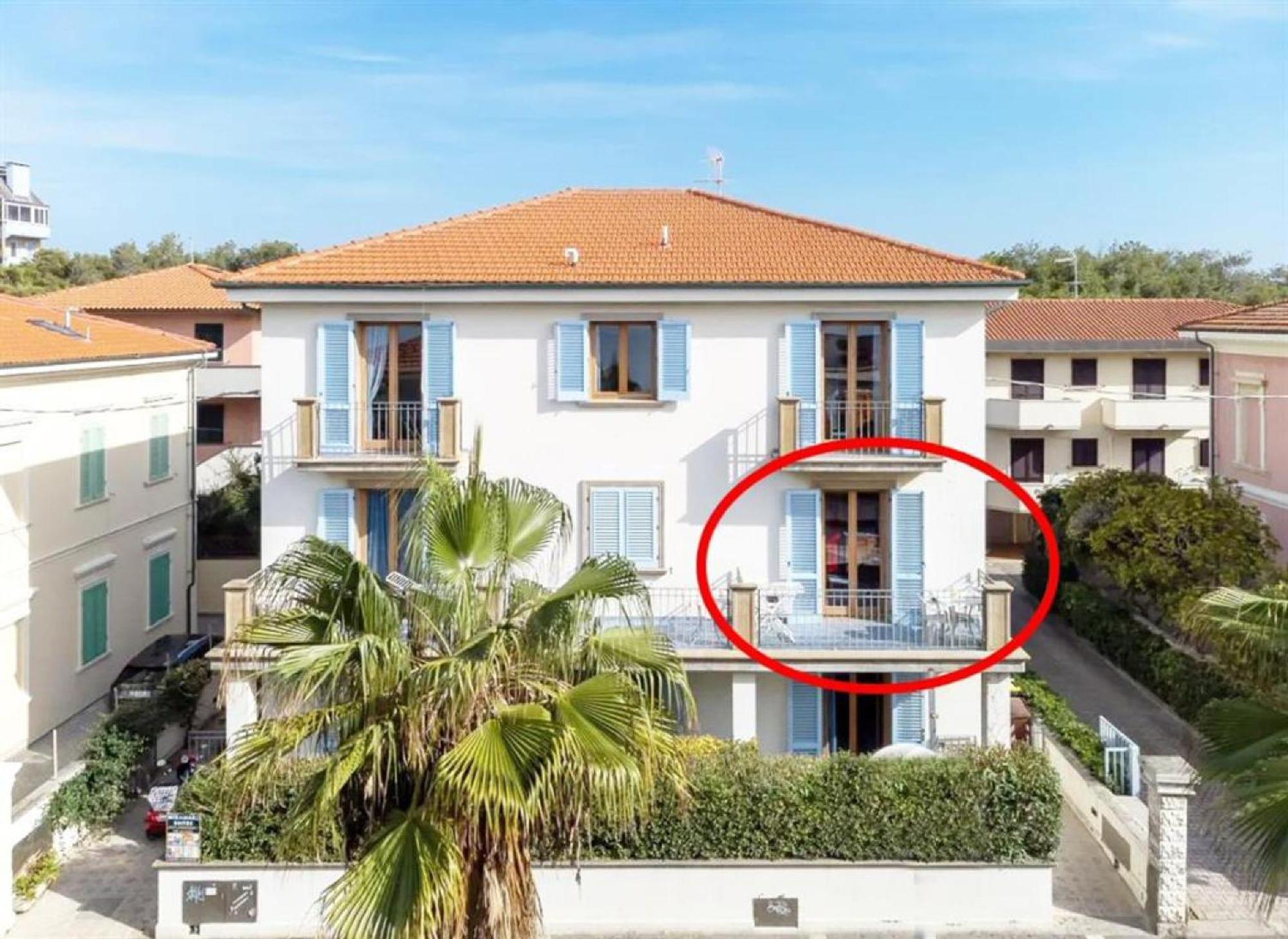 Zi Maria Hotell Marina di Cecina Exteriör bild
