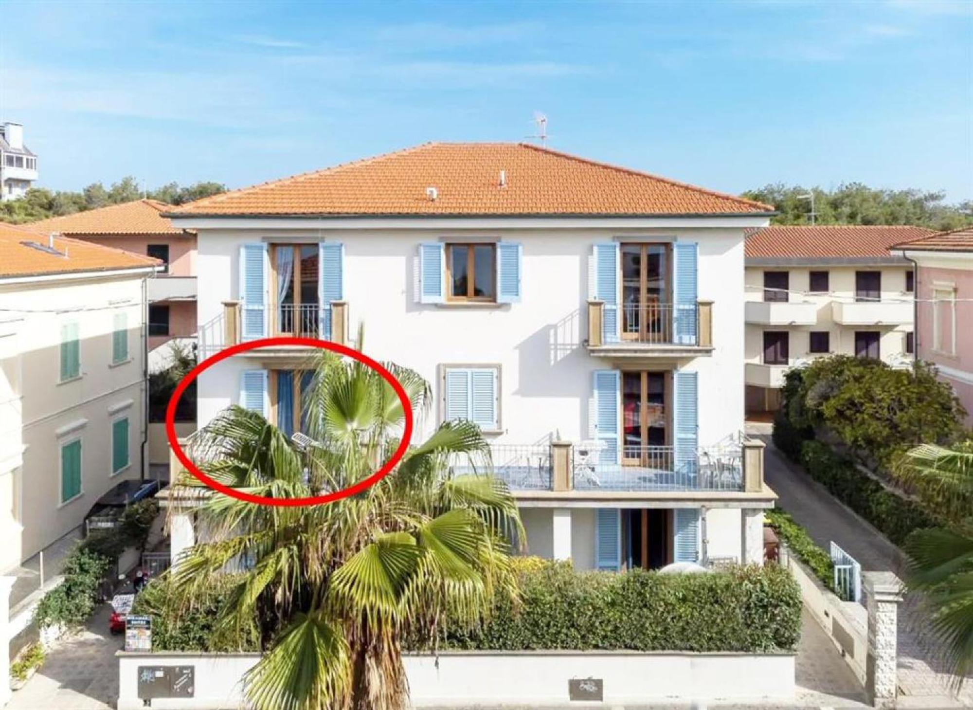 Zi Maria Hotell Marina di Cecina Exteriör bild
